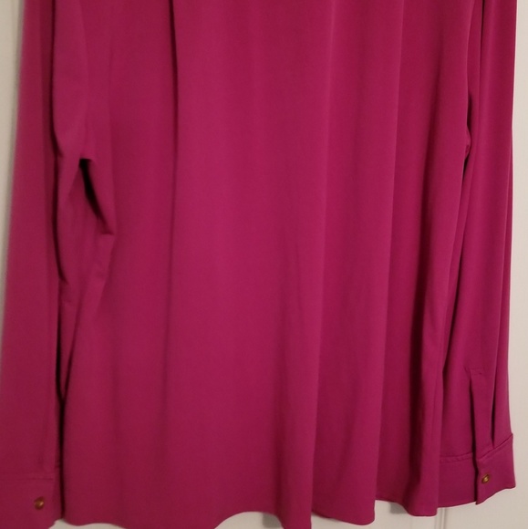 Blouse - Picture 2 of 3